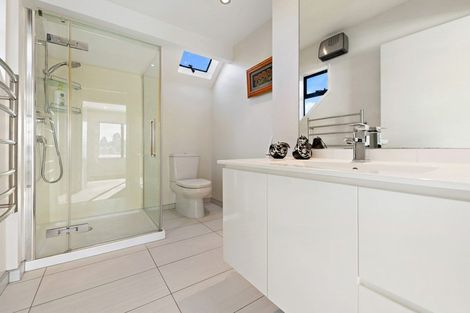 Photo of property in 7 Harrods Court, Ilam, Christchurch, 8053