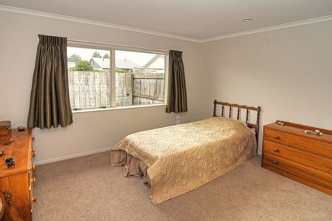 Photo of property in Holdsworth Villas, 21/2 William Donald Drive, Solway, Masterton, 5810