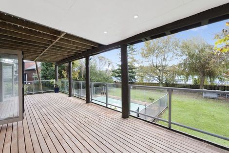 Photo of property in 23 Glencoe Road, Browns Bay, Auckland, 0630