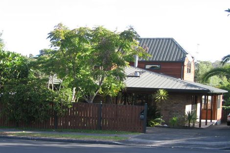Photo of property in 2/270 Beach Road, Campbells Bay, Auckland, 0630
