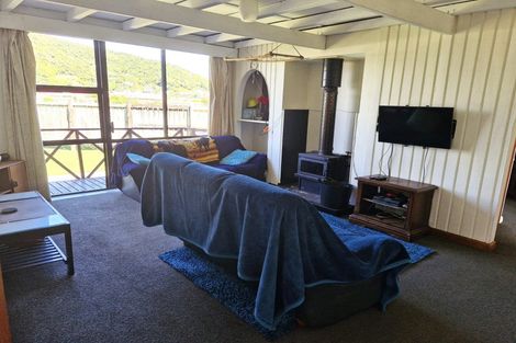 Photo of property in 182 Bright Street, Cobden, Greymouth, 7802