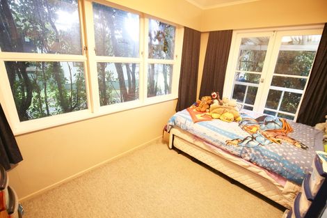 Photo of property in 74 Tuhikaramea Road, Dinsdale, Hamilton, 3204