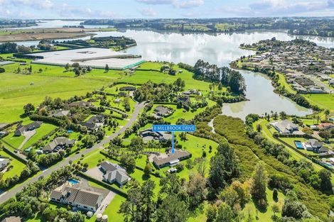 Photo of property in 8 Millbrook Drive, Waiuku, 2683
