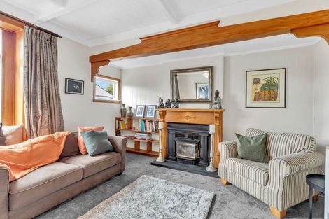 Photo of property in 56 Queenwood Road, Levin, 5510