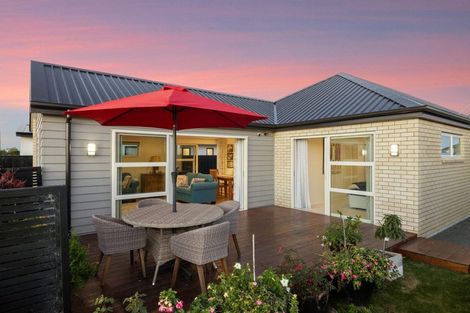 Photo of property in 12 Jury Lane, Woodend, 7610