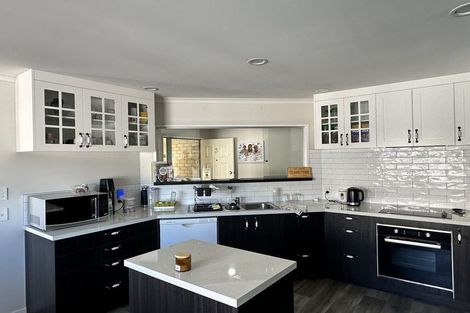 Photo of property in 3/212 Grove Road, Mayfair, Hastings, 4122