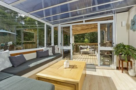 Photo of property in 18 Dene Court Lane, Greenhithe, Auckland, 0632