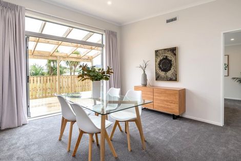 Photo of property in 5 Orion Way, Welcome Bay, Tauranga, 3112