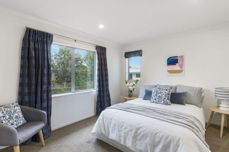 Photo of property in 23 Foresters Crescent, Parklands, Christchurch, 8083