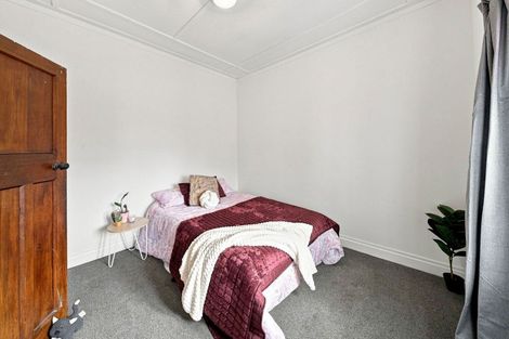 Photo of property in 77 Cornfoot Street, Castlecliff, Whanganui, 4501