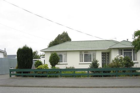 Photo of property in 41 Mcmurdo Street, Tinwald, Ashburton, 7700