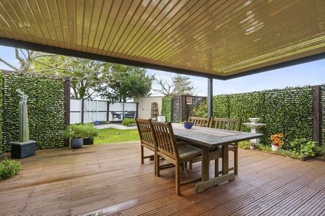 Photo of property in 12 Cherry Lane, Martinborough, 5711