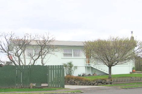 Photo of property in 1 Epsom Road, Mount Maunganui, 3116