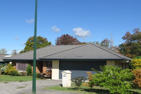 Photo of property in 23 Cretian Crescent, Henderson, Auckland, 0612