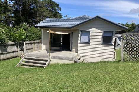 Photo of property in 21 Mona Vale, West Harbour, Auckland, 0618