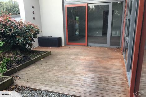 Photo of property in 16 Roberts Street, Martinborough, 5711