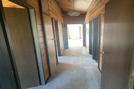 Photo of property in 10 Jane Street, Waikanae Beach, Waikanae, 5036