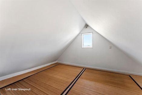 Photo of property in 28 Success Court, Omaha, 0986