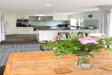 Photo of property in 1/13 Perendale Close, Somerville, Auckland, 2014