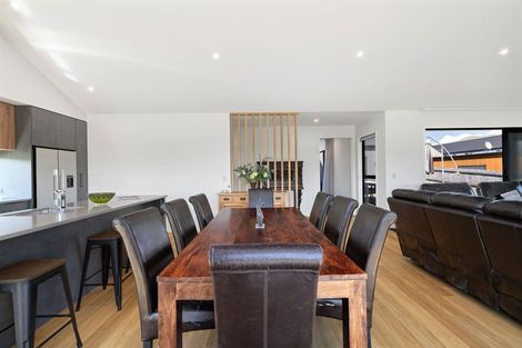 Photo of property in 14 Mount Nicholas Avenue, Wanaka, 9305