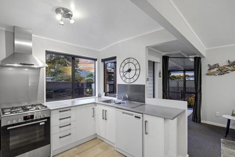 Photo of property in 10a Whitley Avenue, Ebdentown, Upper Hutt, 5018