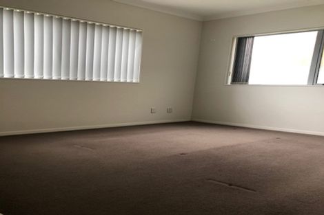 Photo of property in 402 Ormiston Road, Flat Bush, Auckland, 2019