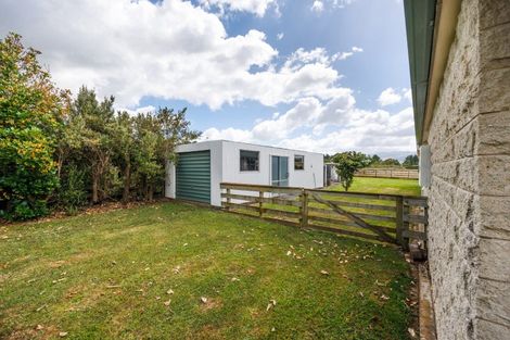 Photo of property in 42 Harrisons Line, Ashhurst, Palmerston North, 4470