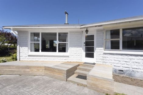 Photo of property in 5 Pimlico Place, Bishopdale, Christchurch, 8053