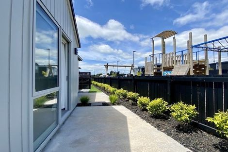 Photo of property in 12 Marata Lane, Te Puke, 3119