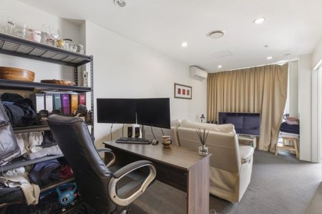 Photo of property in Proximity Apartments, 501/17 Osterley Way, Manukau, Auckland, 2104