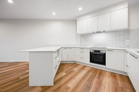 Photo of property in 2/24 Pickering Crescent, Chedworth, Hamilton, 3210