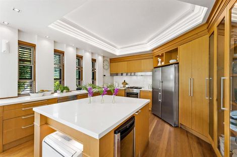 Photo of property in 18a Tiri Road, Milford, Auckland, 0620