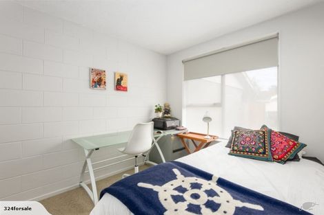 Photo of property in 5/324 Ferry Road, Waltham, Christchurch, 8011