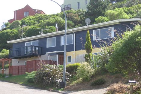 Photo of property in 58 Chartwell Drive, Crofton Downs, Wellington, 6035