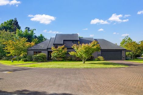 Photo of property in 38 Gemini Place, Kawaha Point, Rotorua, 3010