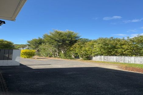 Photo of property in 1/17 Glenvar Road, Torbay, Auckland, 0630