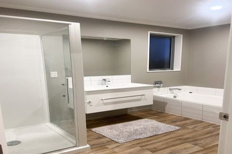 Photo of property in 27 George West Square West, Wigram, Christchurch, 8025