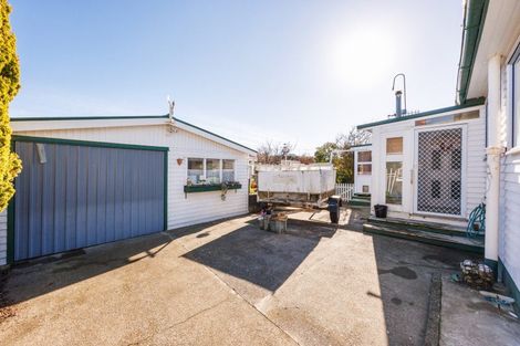 Photo of property in 25 Easton Street, Foxton, 4814