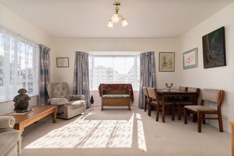 Photo of property in 33 Reading Street, Greytown, 5712