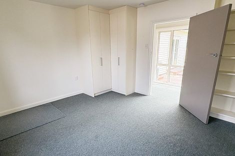 Photo of property in 102 Wairakei Road, Bryndwr, Christchurch, 8052