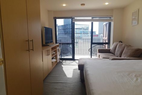 Photo of property in The Silo Apartments, 9i/23 Emily Place, Auckland Central, Auckland, 1010