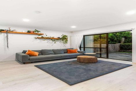 Photo of property in 136c Tiriwa Drive, Massey, Auckland, 0614