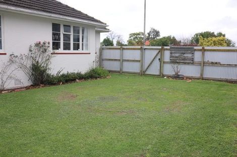 Photo of property in 660 Featherston Street, Roslyn, Palmerston North, 4414