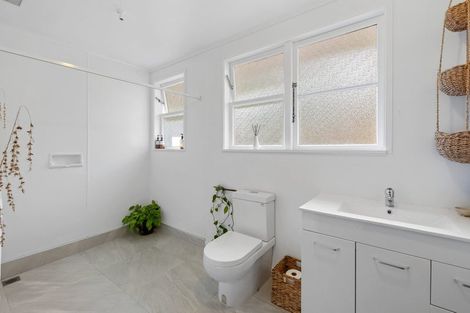 Photo of property in 55 Fernleigh Street, Ferndale, New Plymouth, 4310