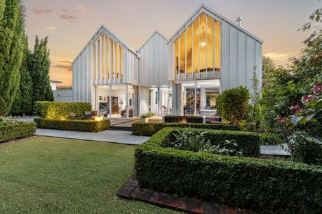 Photo of property in 101 Fendalton Road, Fendalton, Christchurch, 8014