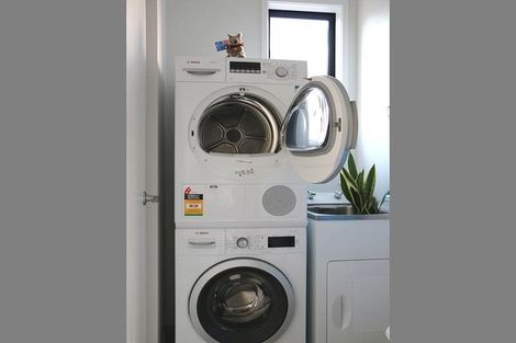 Photo of property in 1 Onekiritea Road, Hobsonville, Auckland, 0616