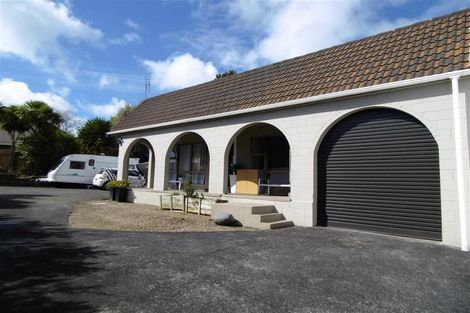 Photo of property in 1/100 Stredwick Drive, Torbay, Auckland, 0630