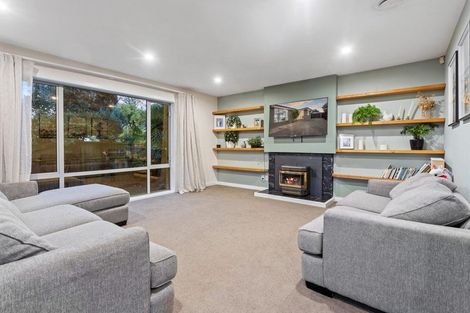 Photo of property in 7 Lake Terrace Road, Burwood, Christchurch, 8061