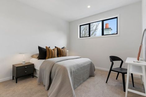 Photo of property in 9a Kowhai Street, Tawa, Wellington, 5028