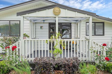 Photo of property in 9 Le Havre Place, Takanini, 2112